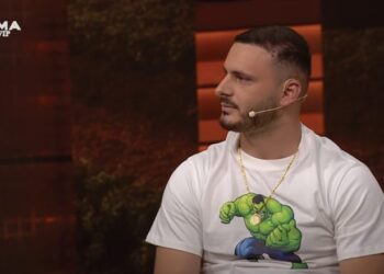 U largua me vetëdije nga “Ferma VIP”/ Ja reagimi i parë i Dijonisit