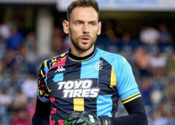 Portieri i Kombëtares Shqiptare Etrit Berisha bëhet baba për herë të parë