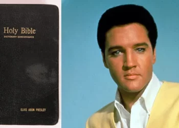 S’e lëshoi kurrë nga dora, del në ankand Bibla personale e Elvis Presley-t