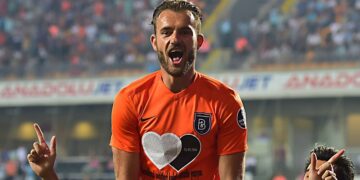 U la jashtë Euro 2024/ Sokol Cikalleshi njofton zyrtarisht largimin nga Kombëtarja