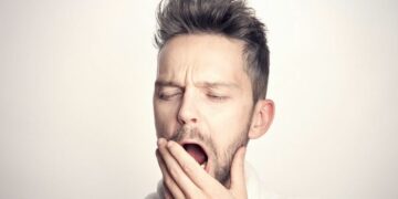 Sa kohë mund të qëndroni pa gjumë?