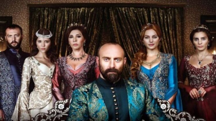 Ç’ndodhi? Aktorja e njohur turke përfundon në spital