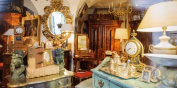 Shenjat e horoskopit që blejnë kryesisht në dyqane “vintage”