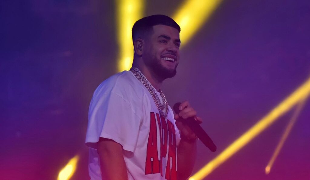 Ndjekësi e ofendon rëndë, Noizy merr vendimin e papritur