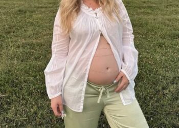 Surprizë! Moderatorja e njohur në pritje të ëmbël