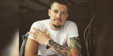 Elgit Doda lancon këngën e re por ka një paralajmërim për fansat e tij