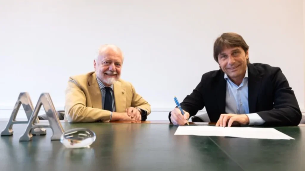 Konte prezantohet te Napoli, ja premtimet e tij si trajner i ri