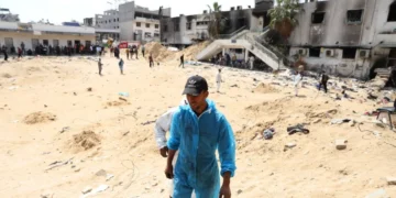 Rrëqethëse, në spitalin Al Shifa gjenden varreza masive dhe trupa pa kokë