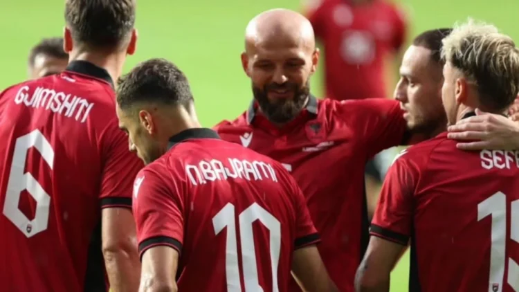 Shqipëria mund Azerbajxhanin 3-1 dhe shkon e karikuar në Gjermani