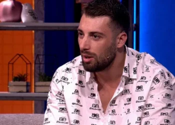 “Në Austri do të takoj djalin tim”/Meritoni: E falënderoj nënën e tij që kujdeset