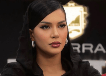 “Kisha pasiguri”/ Efi Dhedhes flet për ndërhyrjet estetike