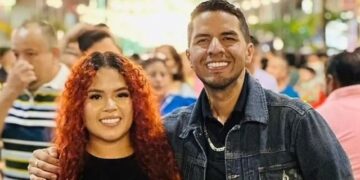 Kongresmeni dhe gruaja e tij ekzekutohen në një cirk plot me fëmijë