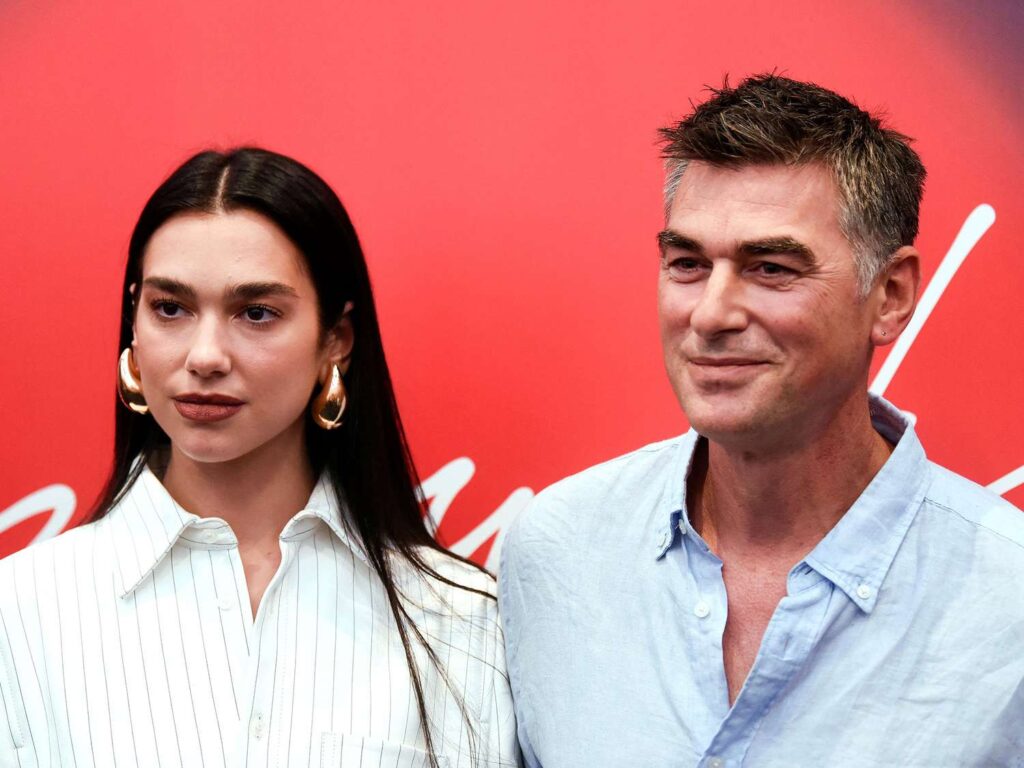 Në ditën e baballarëve, Dua Lipa shpreh mirënjohjen ndaj babait të saj