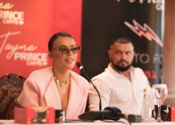 Tayna u rikthye në muzikë! Ish-menaxheri i saj e krahason me dele?