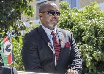 Rrëzohet avioni i zv.presidentit të Malavisë, vdesin të gjithë personat