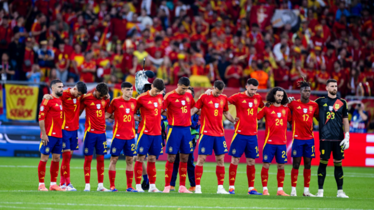 Spanja vjen me ndryshime ndaj sfidës me Shqipërinë, kush mund të zbres në fushë