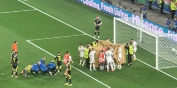 Panik në ndeshjen Skoci-Hungari, lojtari hungarez bie në tokë pa ndjenja