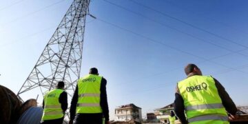 Ja çfarë ndodhi që Tirana dhe rrethet patën shkëputje energjie