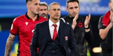 E bujshme nga Spanja/ AS: Sylvinho mund largohet nga kombëtarja shqiptare