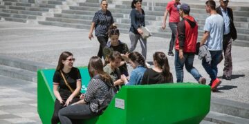 Zhgënjen “Cens”/ Raporti: Të rinjtë shqiptarë “i tremben” martesës