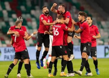 Shqipëri-Itali/Jo çanta dhe karikuesë, FSHF publikon rregullat për hyrjen në stadium