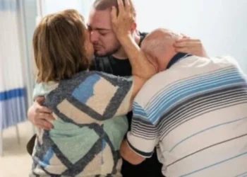 Do të takohej me të birin, vdes babai i një nga pengjeve të shpëtuara në Gaza