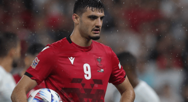 Miqësorja me Lihtenshtejnin, Broja tund rrjetën e kundërshtarëve