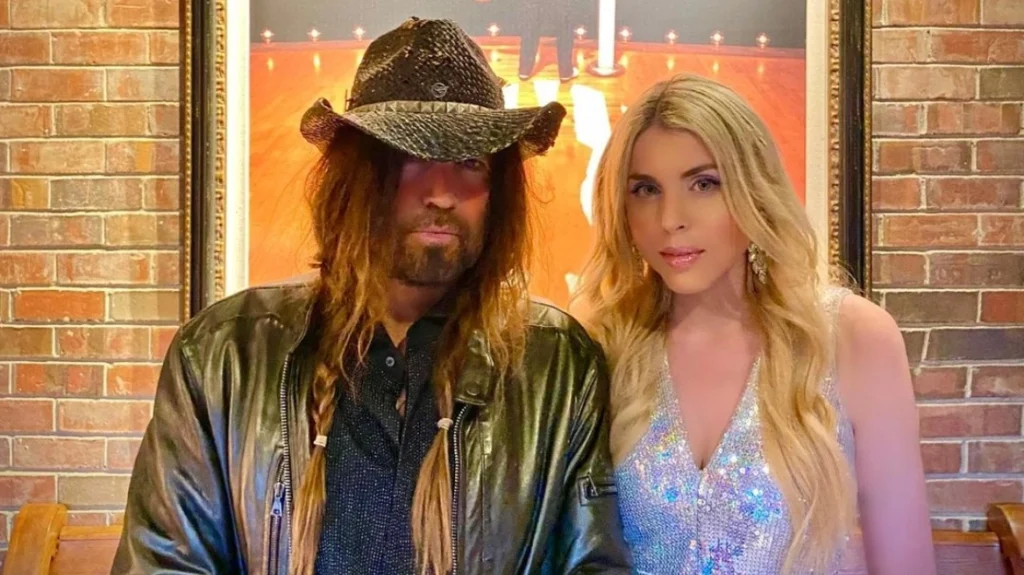 U martua para 7 muajsh, Billy Ray Cyrus bën kërkesë për divorc