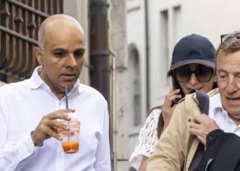 Skandali/ Familja më e pasur e Britanisë së Madhe në gjyq për trafikim njerëzor