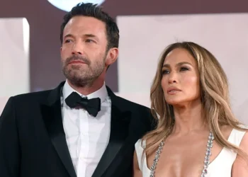 I vunë kyçin rezidencës në Kaliforni, burimi: JLO dhe Ben Affleck do të divorcohen