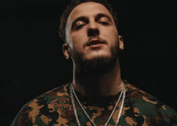 “Mbani telefonat afër”/ Ç’po paralajmëron Mozzik?