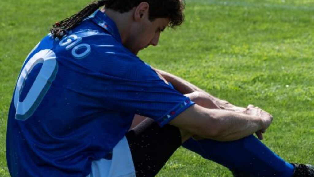 Po shikonte Spanjë-Itali, grabitësit hyjnë dhe vjedhin shtëpinë e ish-futbollistit
