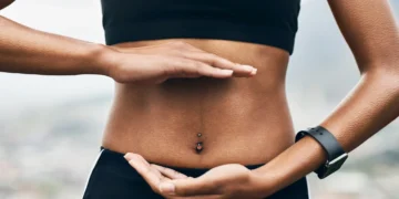 Studimi: Dieta rrezikon të shfaq kancer tek të rinjtë