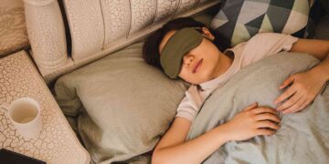 6 këshilla për të fjetur më mirë gjatë natës