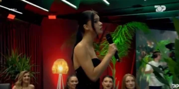 “Je një metër e një qofte”/ Vajzat e “She’s on top” përplasen me ofendime