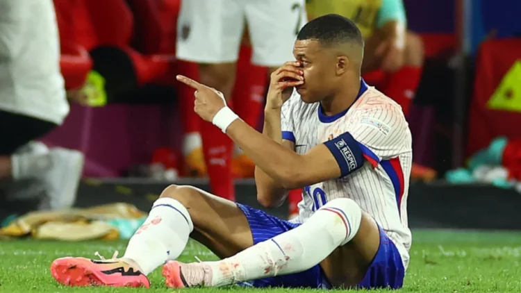 Mbappe shmang operacionin, ylli i skuadrës sërish në fushë