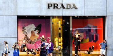 Prada rritje të shitjeve nëpër tregje pavarësisht ngadalësimit të industrisë