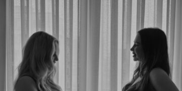 “Dy shoqe të ngushta shtatzënë është mrekulli/Kiara surprizon Liesën