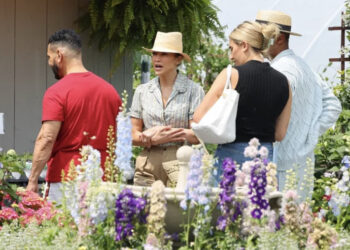 Ndërroi mendje? Jennifer Lopez vendos sërish unazën e martesës