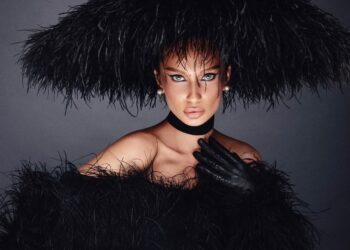 “RIP Agolli” ,Gafa e modeles shqiptare për humbjen Kadaresë bën xhiron e rrjetit