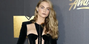 Varësia nga droga/ Cara Delevingne në një rrëfim të rrallë: Më mbante në depresion