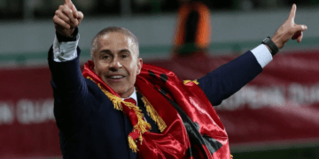 Zbulohet paga, ja sa do të përfitojë Sylvinho nga kontrata e re