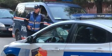 E rëndë në Lushnjë! Prindërit regjistrojnë video seksuale me fëmijën 2 vjeç