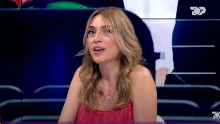 Nuk e takoi kurrë babanë, Arnita: Më thonë që jam sozia e tij