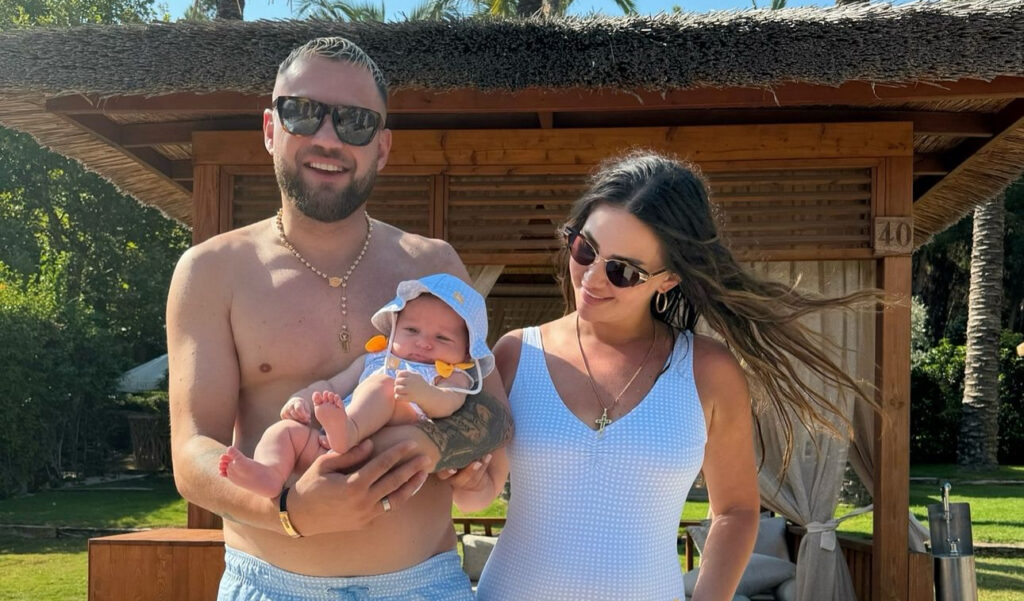 “Të vjen inat që Luna i ngjan Luizit?”/ Kiara s’ja lë mangut ndjekësit