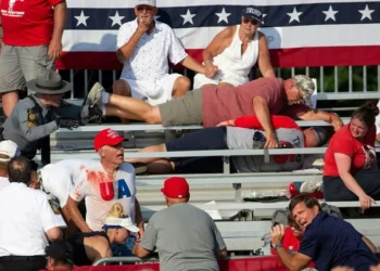 Njerëz të shtrirë e të gjakosur, rrëfimet e dëshmitarëve në atentatin ndaj Trump