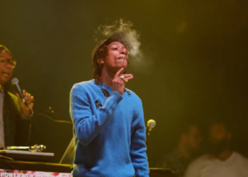 Wiz Khalifa në telashe, akuzohet për posedim të paligjshëm droge në Rumani