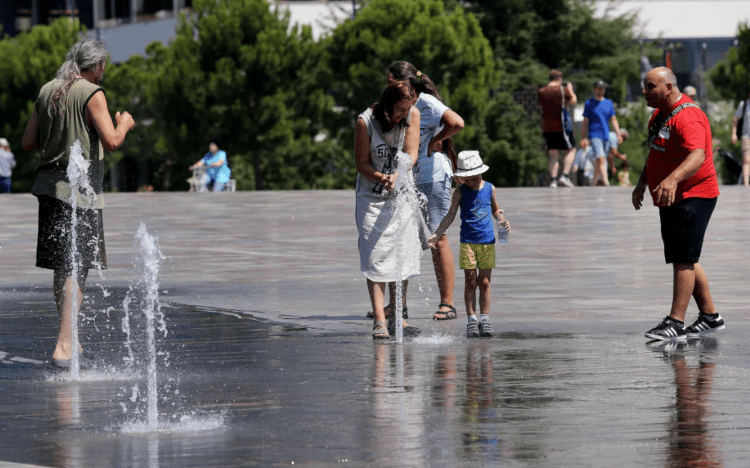 Moti për sot/ Vazhdon i nxehti afrikan, ja sa shkojnë temperaturat