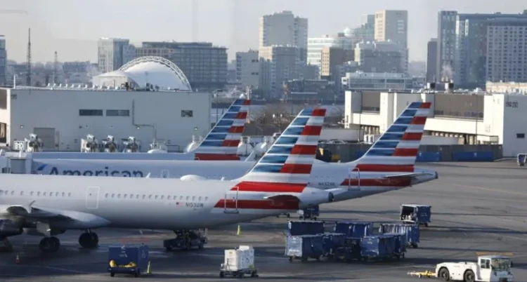 28 mijë fluturime të anuluara, si paraqitet situata disa orë pas “black out”