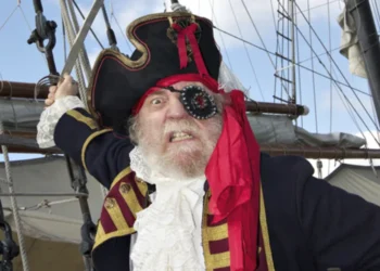 A e dini pse piratët e mbajnë njërin sy të mbyllur?